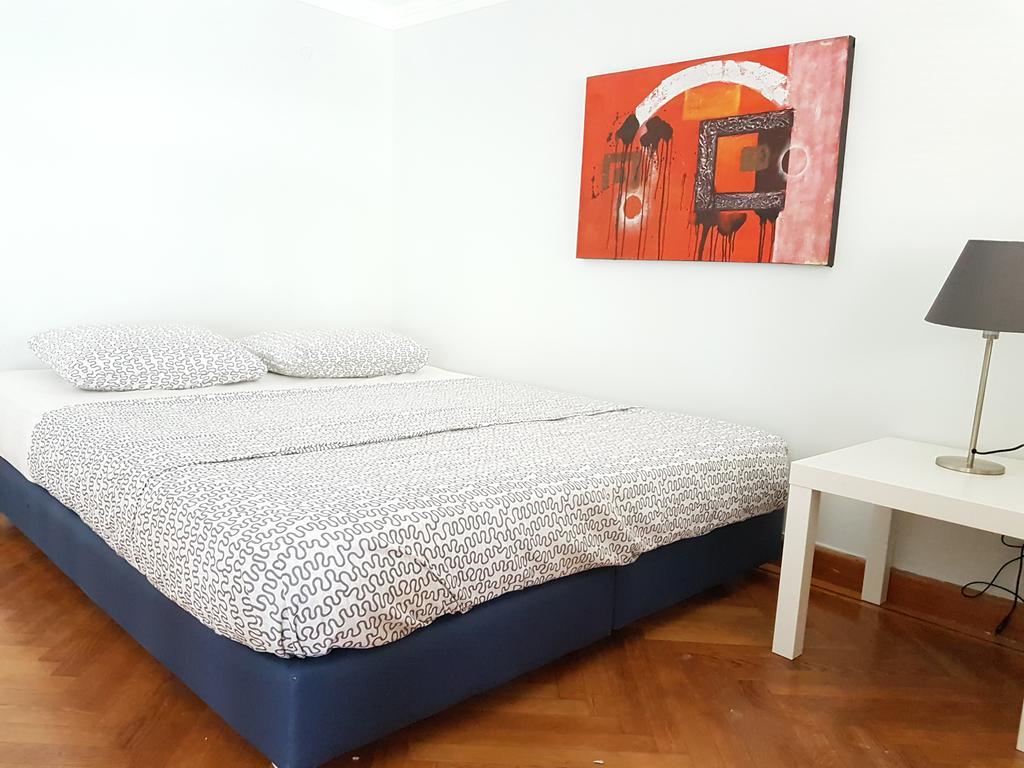 Apartamento Errathens Pine Red And Taupe - Center Atenas